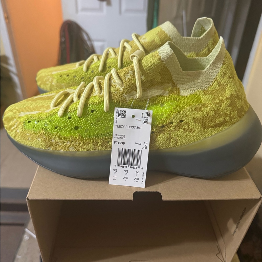 adidas Yeezy Boost 380 Sneakers - Picture 2 of 4